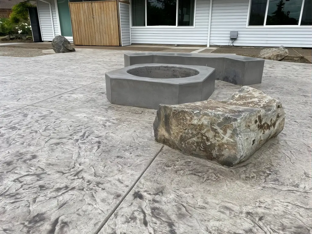 Patio firepit
