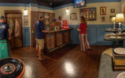 Room Feature – The Speakeasy